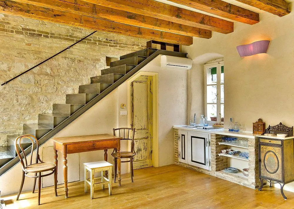 Villa Olivia Split 4*,  Croatia