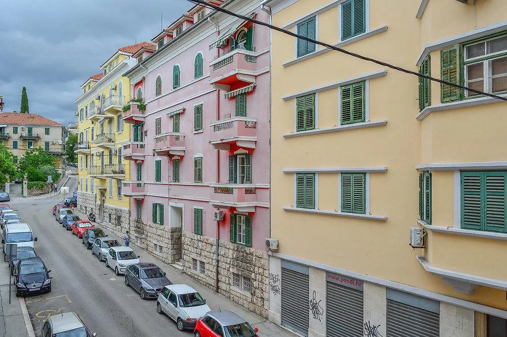 **** Hotel Villa Olivia Split Croatia