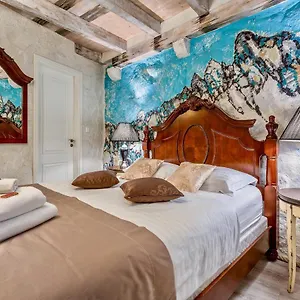 Hotel Historic Plaza Varos (adults Only), Split