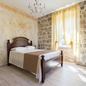 Hotel Pietra Rossa, Spalato