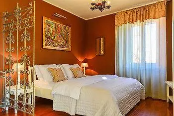 Villa Olivia 4*, Split Croatia